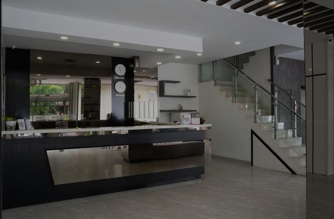 Osaka Hotel Batam Ναγκόγια Εξωτερικό φωτογραφία