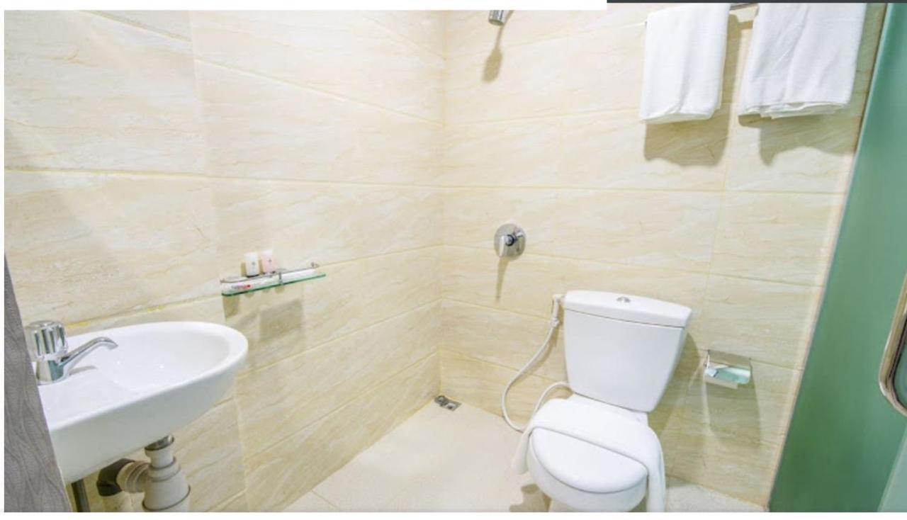 Osaka Hotel Batam Ναγκόγια Εξωτερικό φωτογραφία