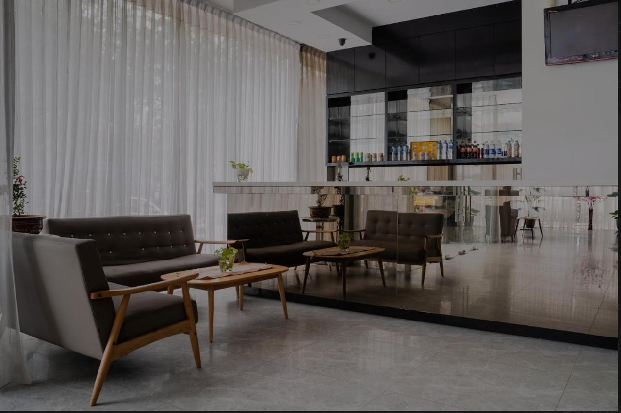 Osaka Hotel Batam Ναγκόγια Εξωτερικό φωτογραφία